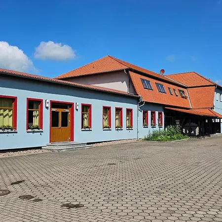 Neue Muehle Hotel *